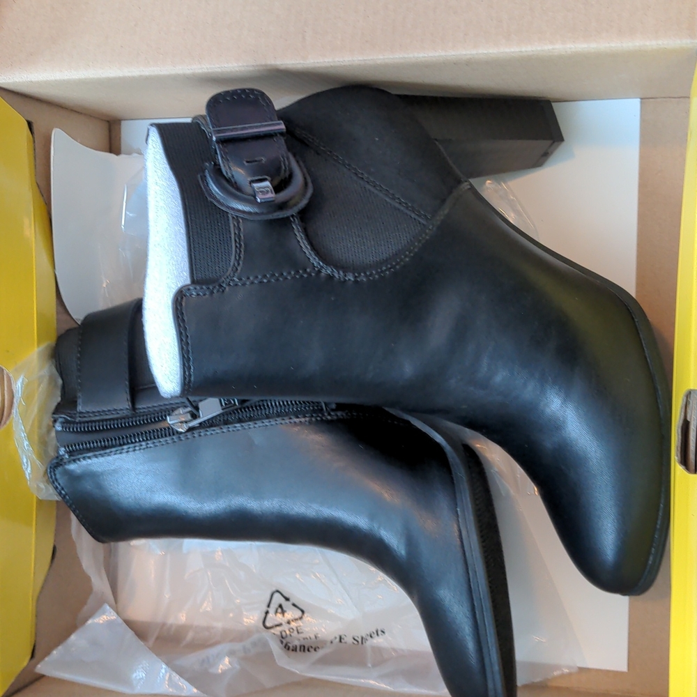 Ankle boots